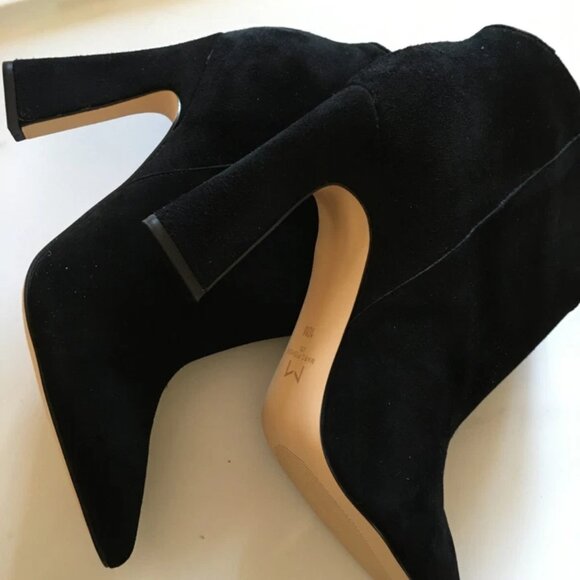 NWOB!  MARC FISHER Masina Black Suede Pointed Toe Slip On Ankle Boots Sz 10M - Picture 3 of 4